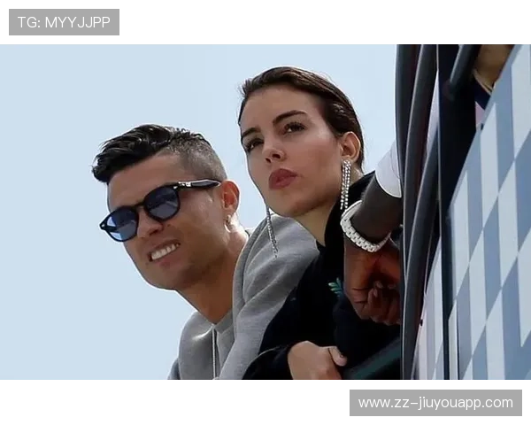 C罗谈与乔治娜订婚，送百万美元戒指。，c罗和乔治娜为什么不结婚