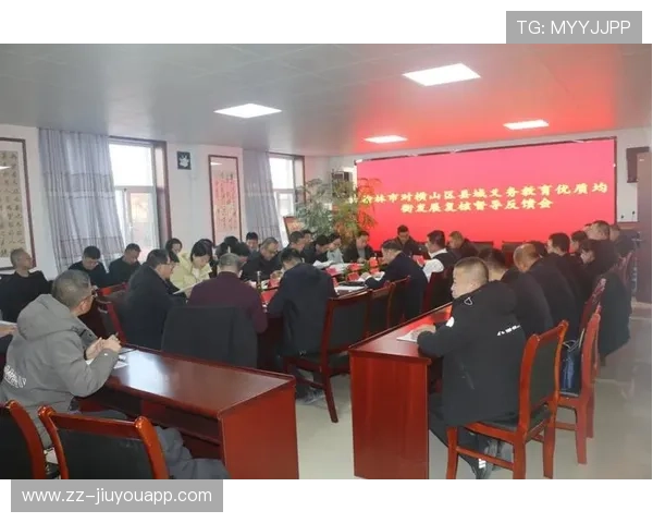 国际拳击裁判在执法中采用录像复核与医学顾问双重复核机制,拳击裁判的作用 国际拳击裁判在执法中采用录像复核与医学顾问双重复核机制,拳击裁判的作用